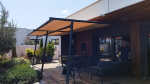 PERGOLA STORE - VILLENEUVE DE LA RAHO 66